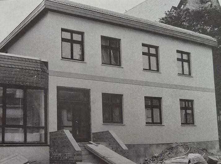 Außenaufnahme der Neuen Bühne Quedlinburg am Marschlinger Hof, Zustand Juni 1994